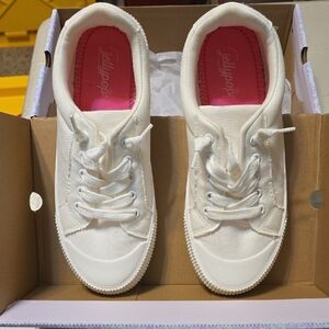 Jellypop‎ Women's White Sneakers